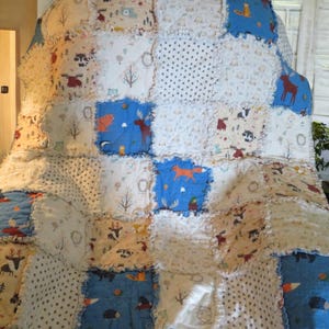 Flannel Rag Quilt With Batting 43 x 43, Forest Animals, Baby Shower Gift
