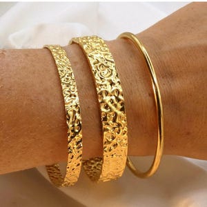 Women&#39;s bangle bracelet, thin or wide, gold/silver plated or steel