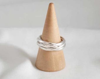 Wide silver ring for women, intertwined rings, multiple rings, stacking