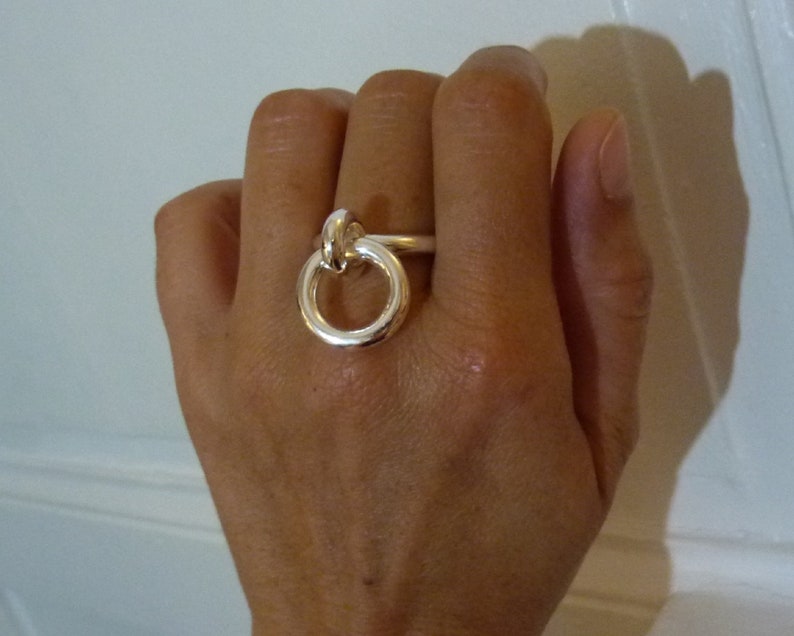 Bague grosse, large anneau épais argent femme ajustable cercle pampille pendentif image 6