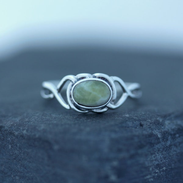 Scottish Marble Stone Ring - Filled Loop - Hallmarked 925 Sterling Silver - Hand Picked Natural Stone - Celtic Design Scotland Edinburgh