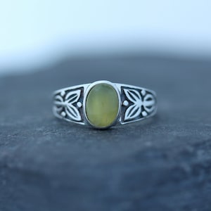 Scottish Marble Celtic Stone Ring -Vintage Leaf Embrace - Hallmarked 925 Sterling Silver-Hand Picked Natural Stone-Scotland Edinburgh Design