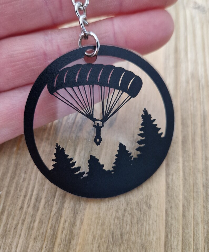 Parachutist Key Ring Aviation Gift Keychain Student Parachute Military ...