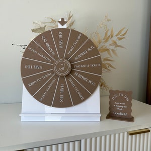 Spin the wheel - Blank or Custom Style - Medium Size