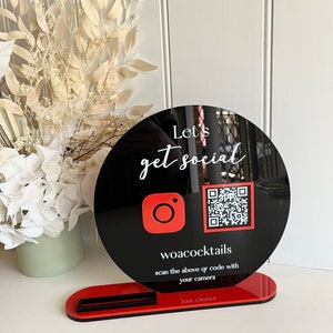 Round Printed Social Instagram Sign Freestanding + card holder