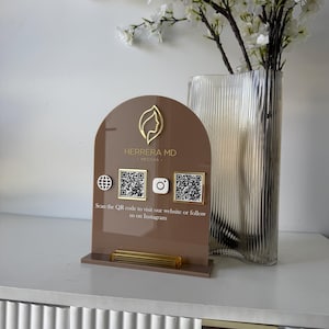 Wall Logo, 2 QR’s and Card Holder Arch