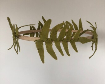 Fern felt mobile, foliage, botanical, nature, minimalist, nursery decoration, gender neutral, baby gift idea