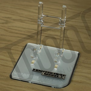 Nintendo Game Boy Pocket Famitsu 1997 Model-F Limited Edition Acrylic Display Stand