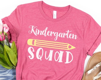 Camisa de maestro de jardín de infantes - Equipo de jardín de infantes - Camisa del primer día de clases para el maestro - Regalo de maestro de primaria - Regreso a la escuela 1er día