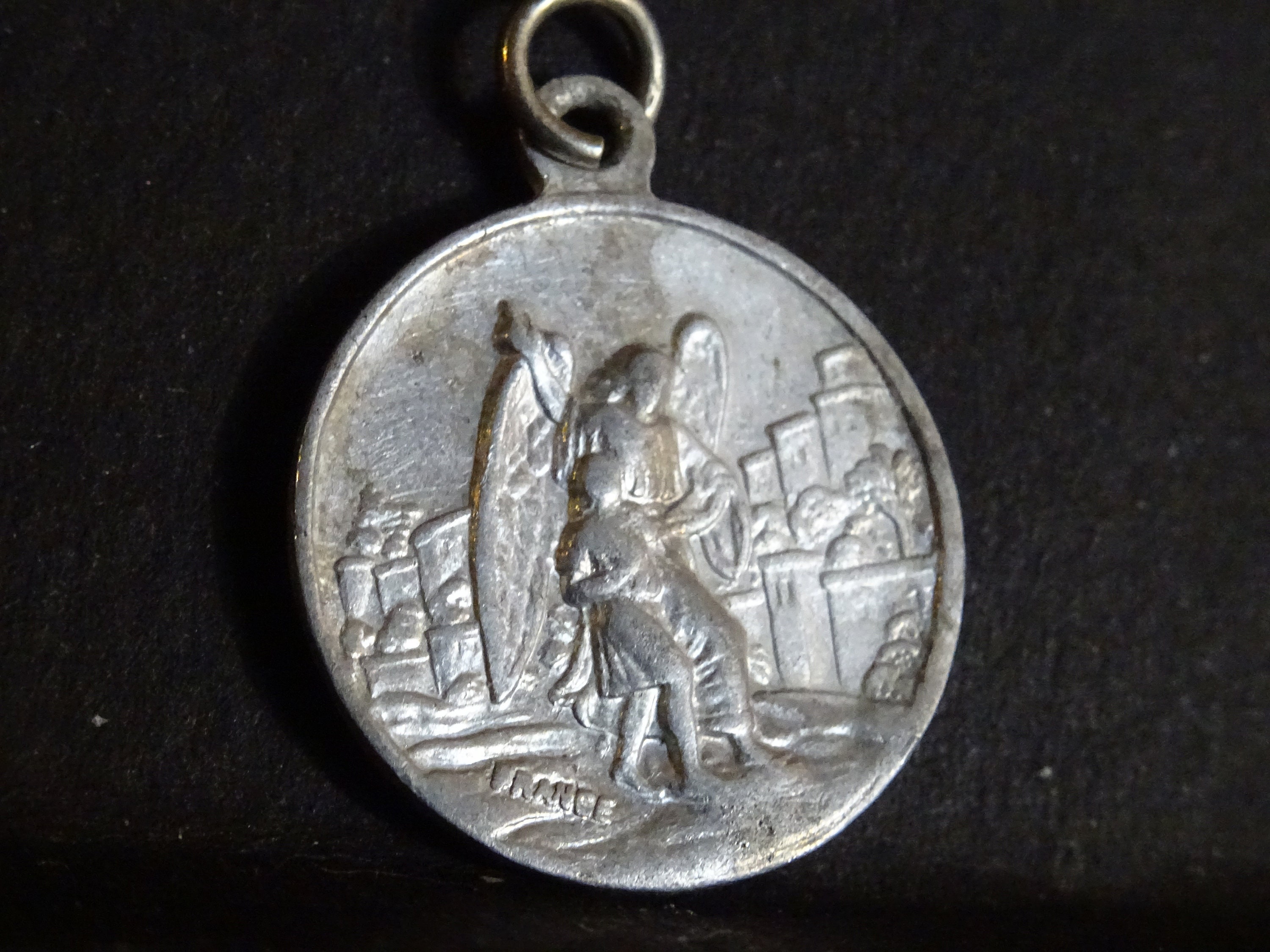 Saint Joseph et Jésus Prient Pour Nous Arch Angel Medal Medaille Religious Vintage Holy Charm Alumin