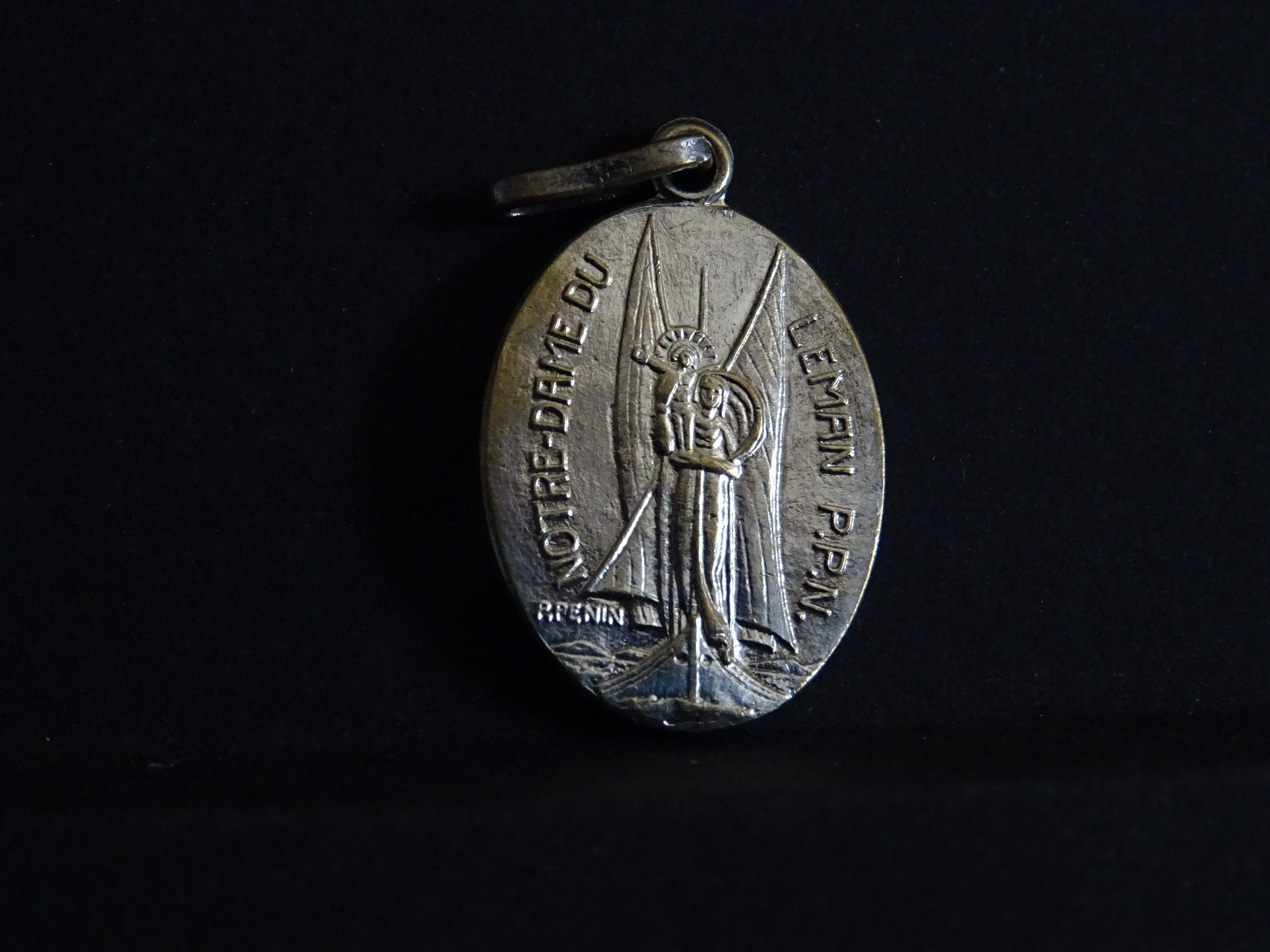 Notre-Dame de Léman A Signé P. Penin. Vintage Medallion Medal Pendent Holy Charm P 754