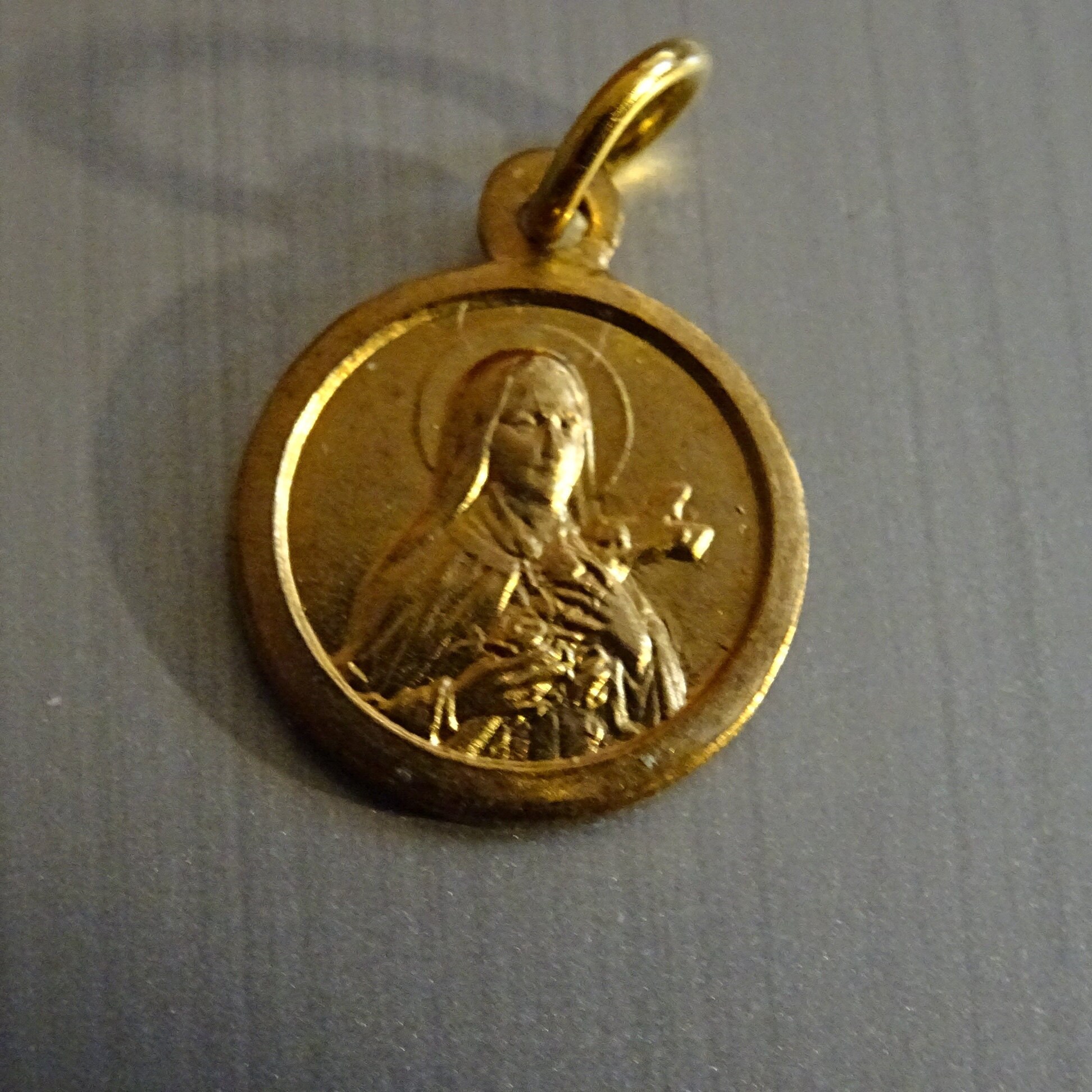 Basilique de St, Therese Pendentif Médaillon Medaille Holy Charm Vintage P 143