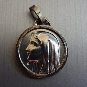 Virgin Mary Signed JB. Antique Religious French Pendant. medal medallion medaille Holy Charm B 609 E72