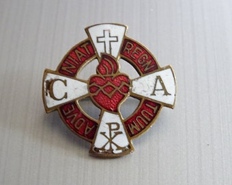 Brooch Toulouse Enamel White Red Cross. Holy Charm   E54