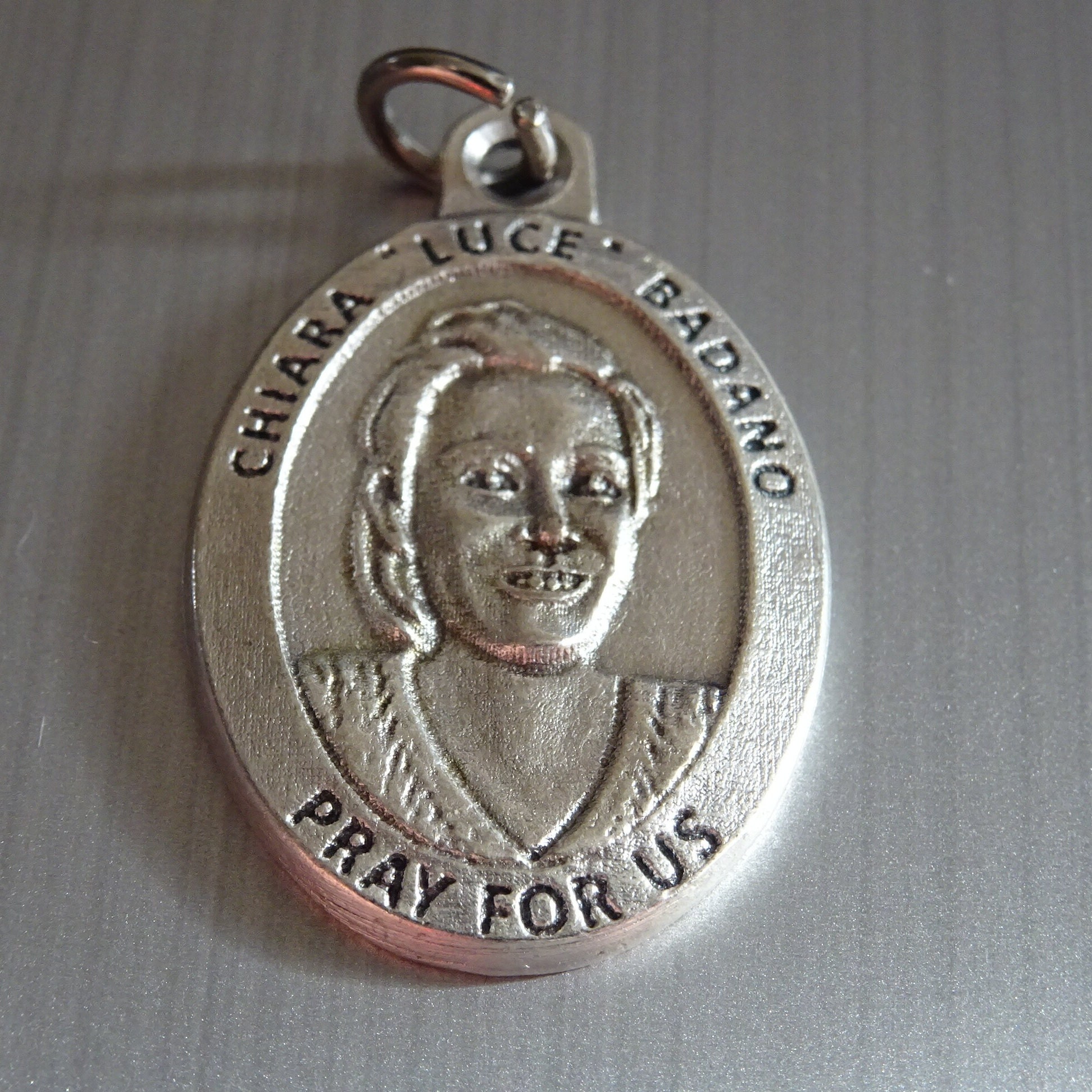 Bienheureuse Chiara Badano Patronne de La Jeunesse, Médaille d'argent Médaillon Pendent Saint Charme