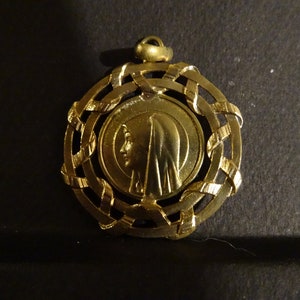 Virgin Mary Centenary 1858 - 1958 Lourdes medaille French medal  Gold Colour