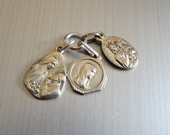 Lot Set 3 Wholesale. Tiny. Jesus. Rose Virgin Mary.  medal medallion pendent medaille Holy Charm B 487