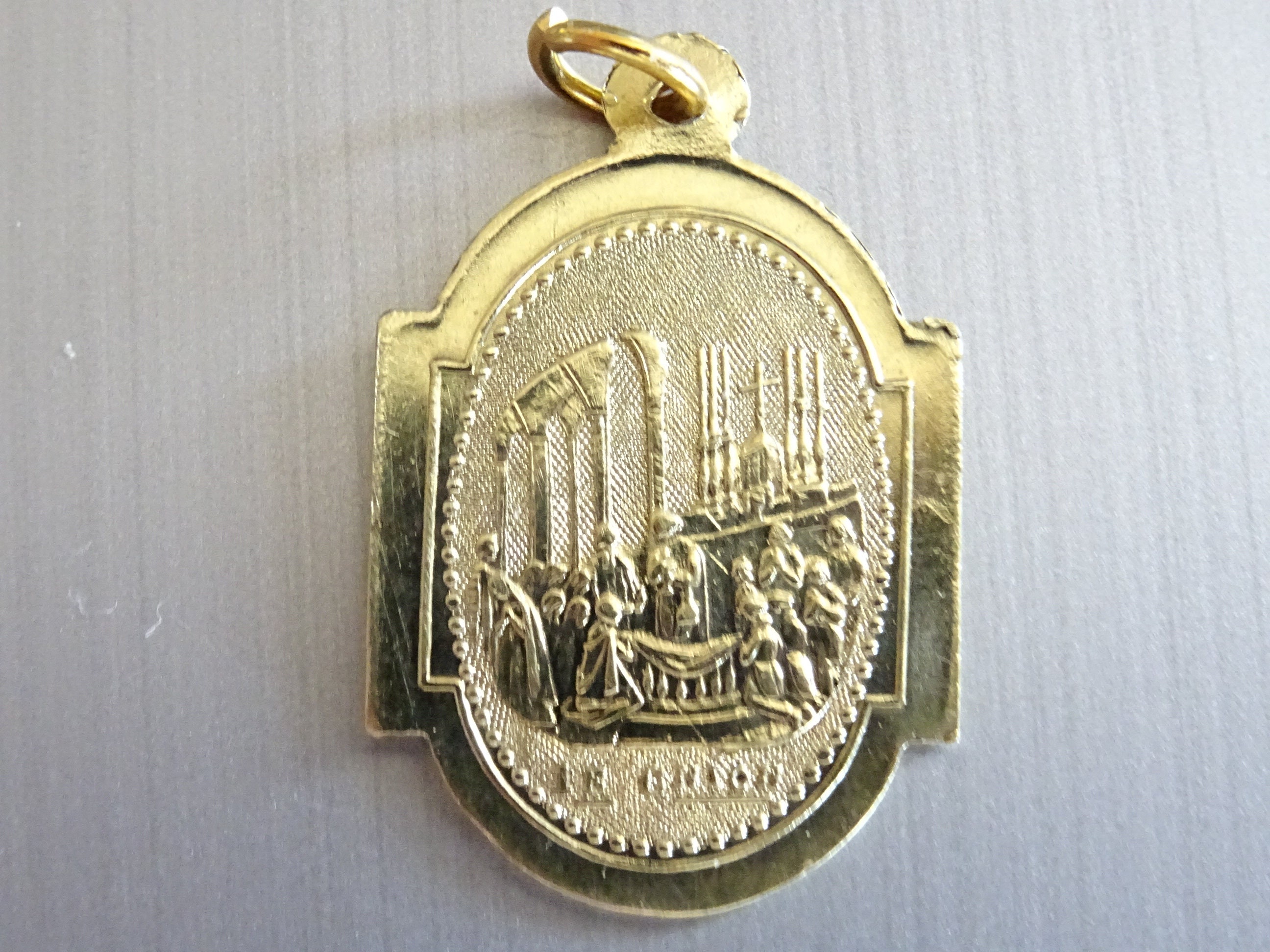 Première Communion Couleur Or Vintage Pendent Medallion Medal Holy Charm P 728