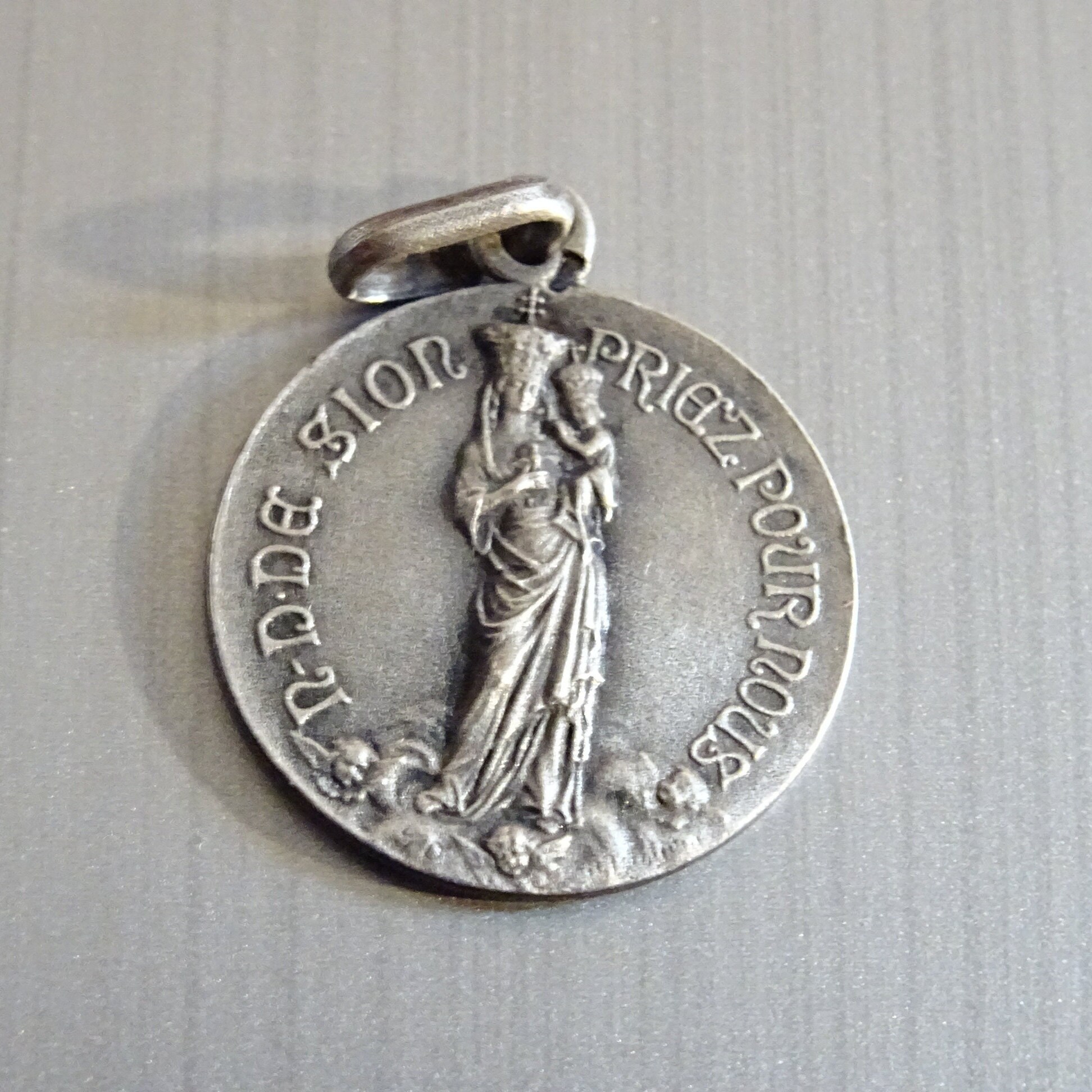 Notre-Dame de Sion. N.d.de Médaille Médaillon Pendentif Saint Charme D 181