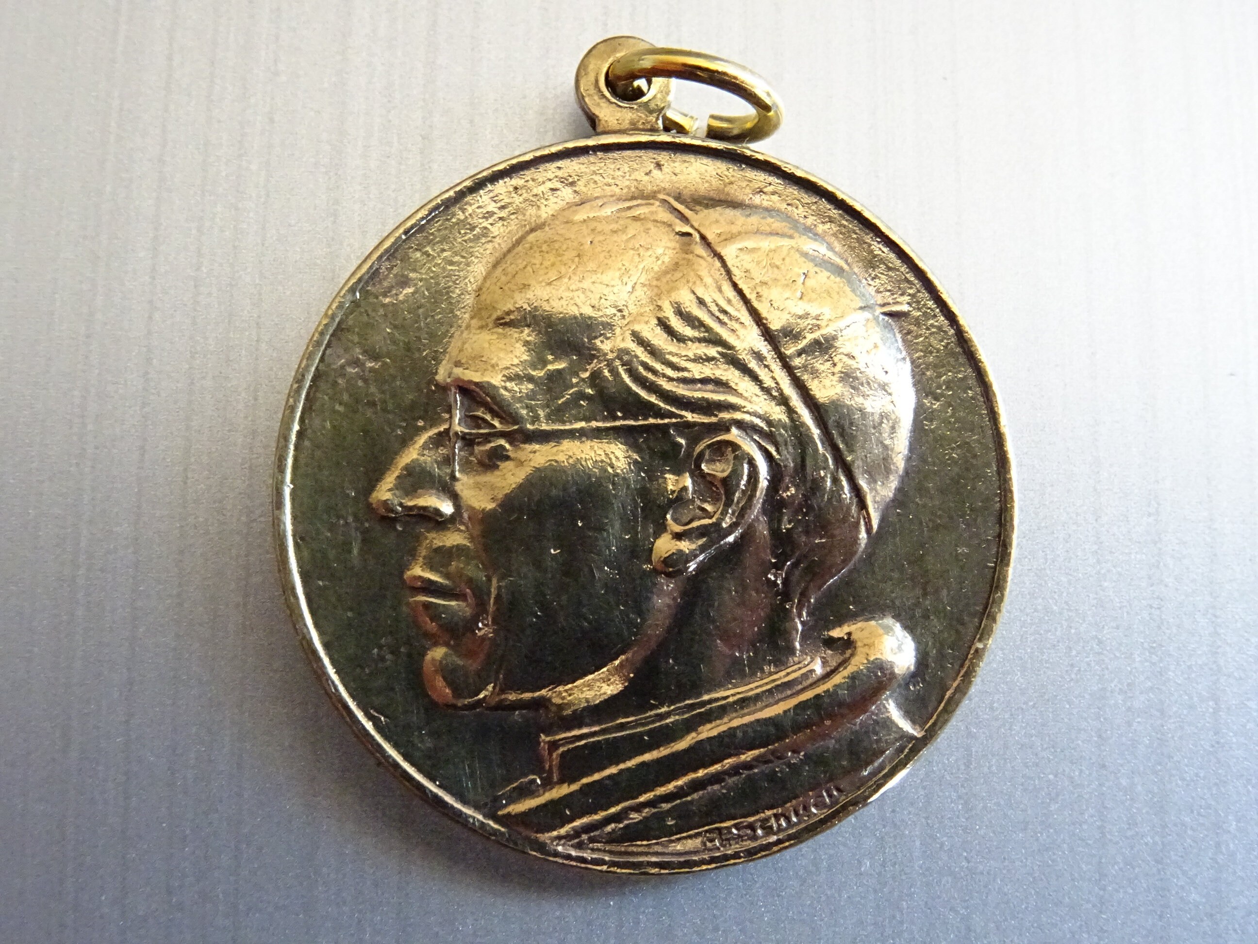 Le Pape Pie Xii sur Un Programme de Lutte Contre L'athéisme. Anni. Sacri Jublaei. Médaille Antique C