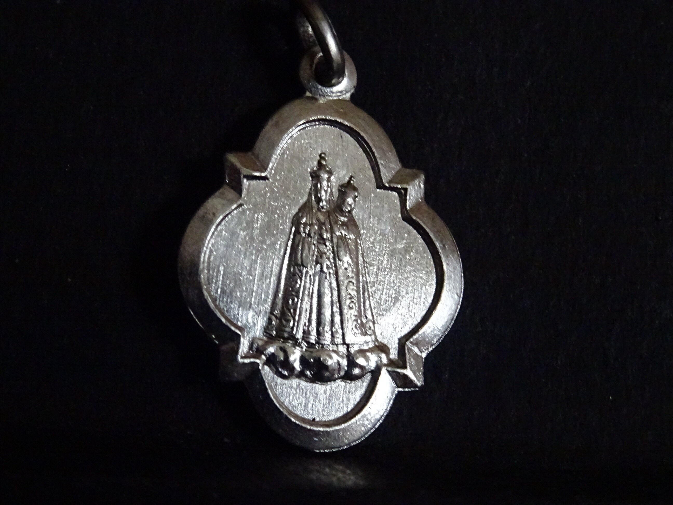 Souvenir Notre-Dame Luxembourg. Médaille Pendente Medaille Holy Charm P 549