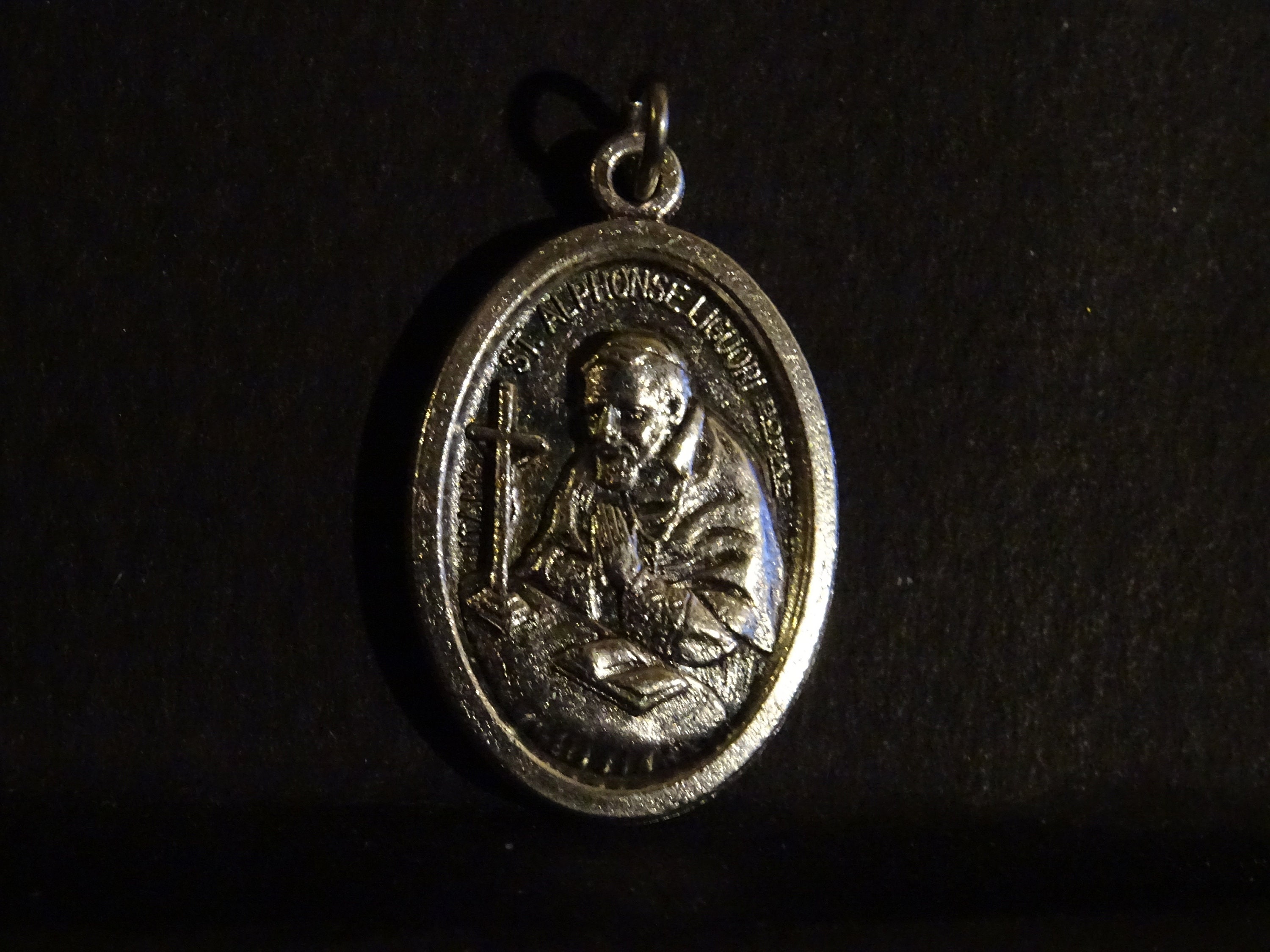 Saint St Alphonse Liguori. Arthrite, Avocats, Confesseurs, Vintage Français Médaille Médaillon Pende