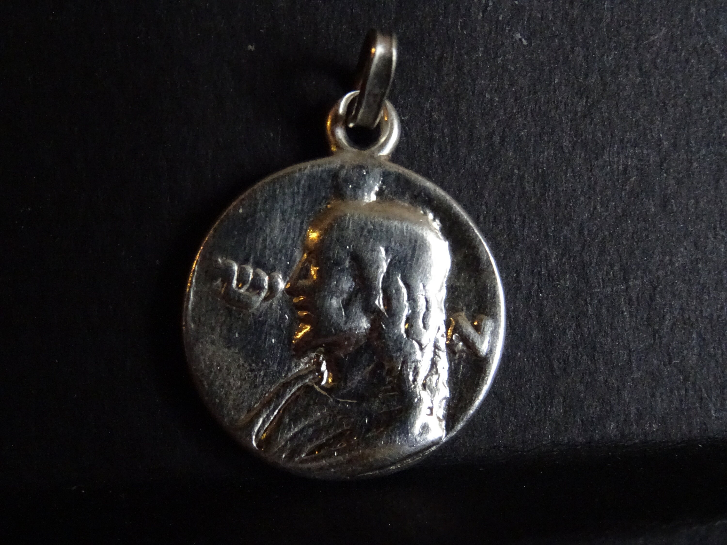 Vintage Saint Thomas Becket Médaille Medaille d'argent Médaillon Pendent Hold Charm