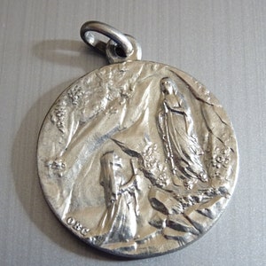 Grotto of Lourdes: 1858 - 1958 place of the apparitions of the Virgin Mary. Signed OBC . medal medallion pendent medaille Holy Charm B 207