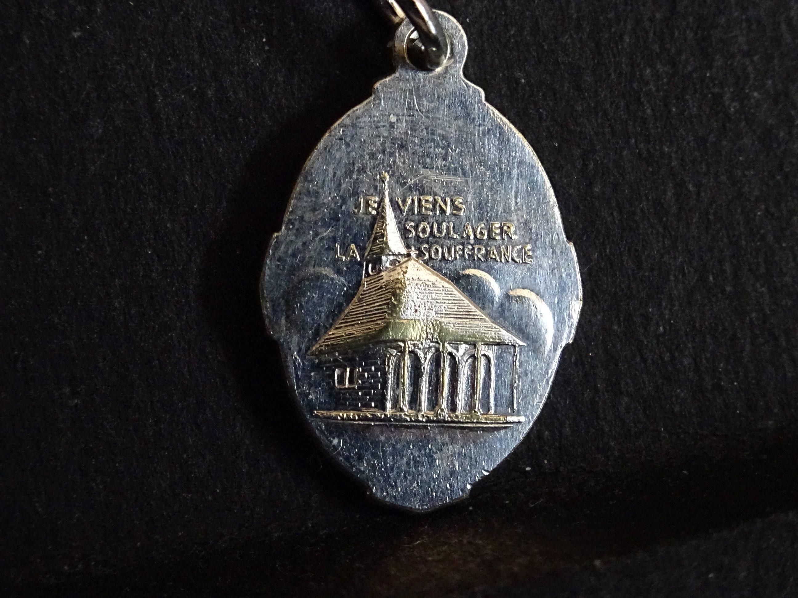 Vintage Notre-Dame Bankeux Médaille Médaillon Pendent Medaille Saint Charme P 222