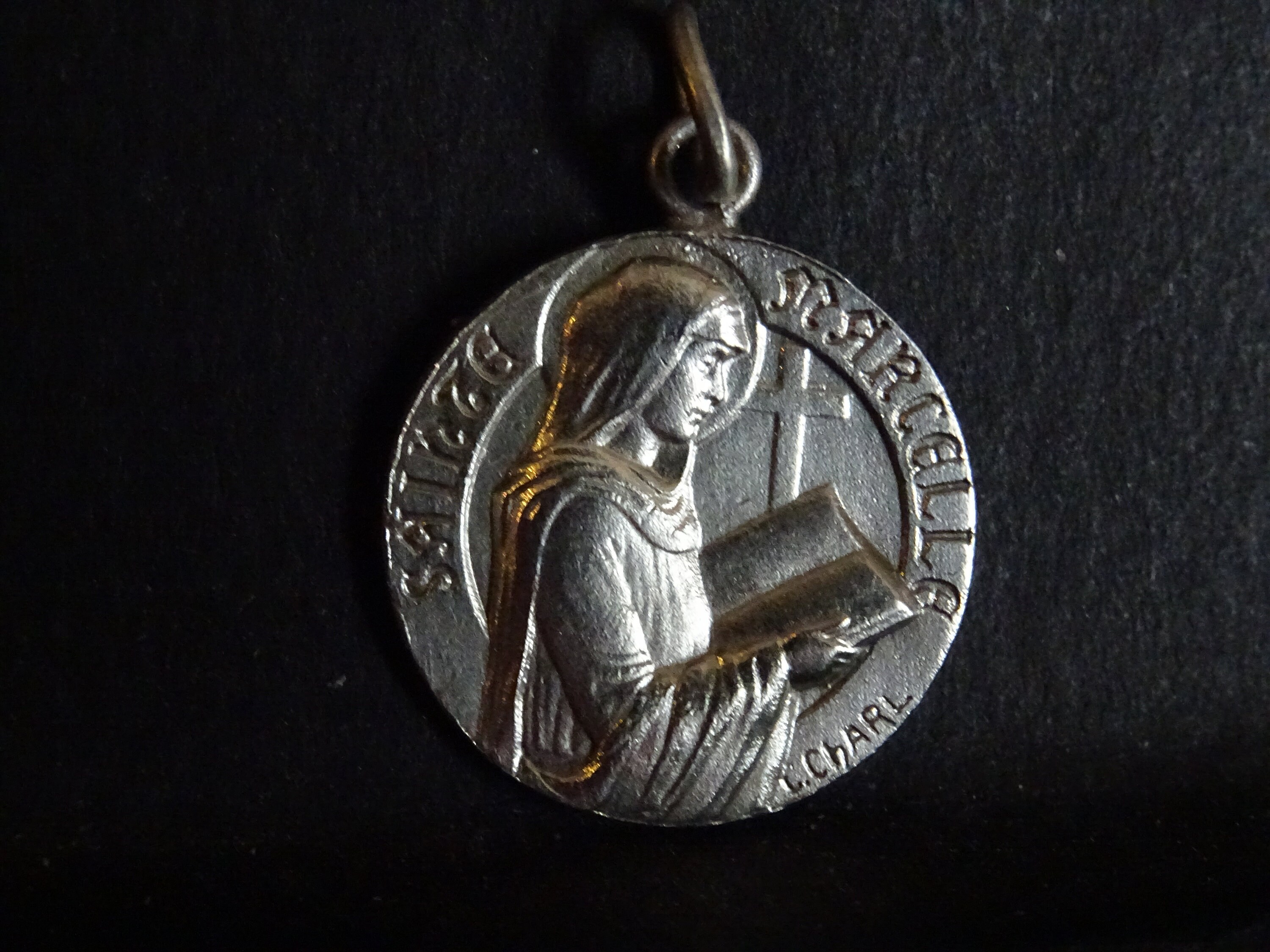 Saint Marcelle Patron Saint Des Pauvres et Malades, Signé C. Charl 31/1 1944 Médaillon Pendent Medai
