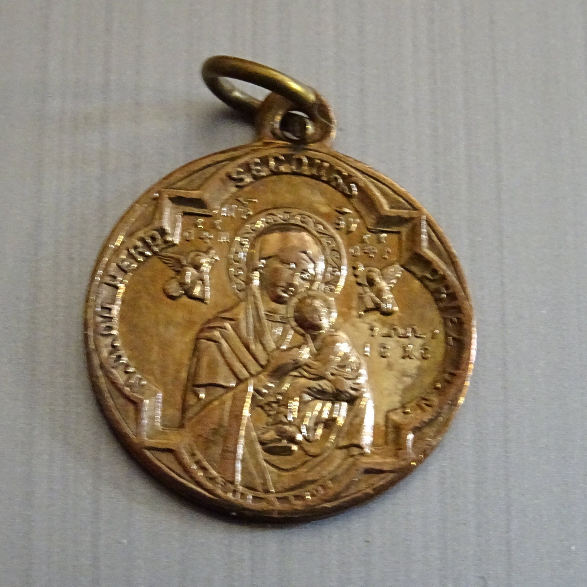 Notre-Dame Au Secours Perpétuel. Saint Alphonse Liguori. Vintage Religieux Français Pendentif Médail