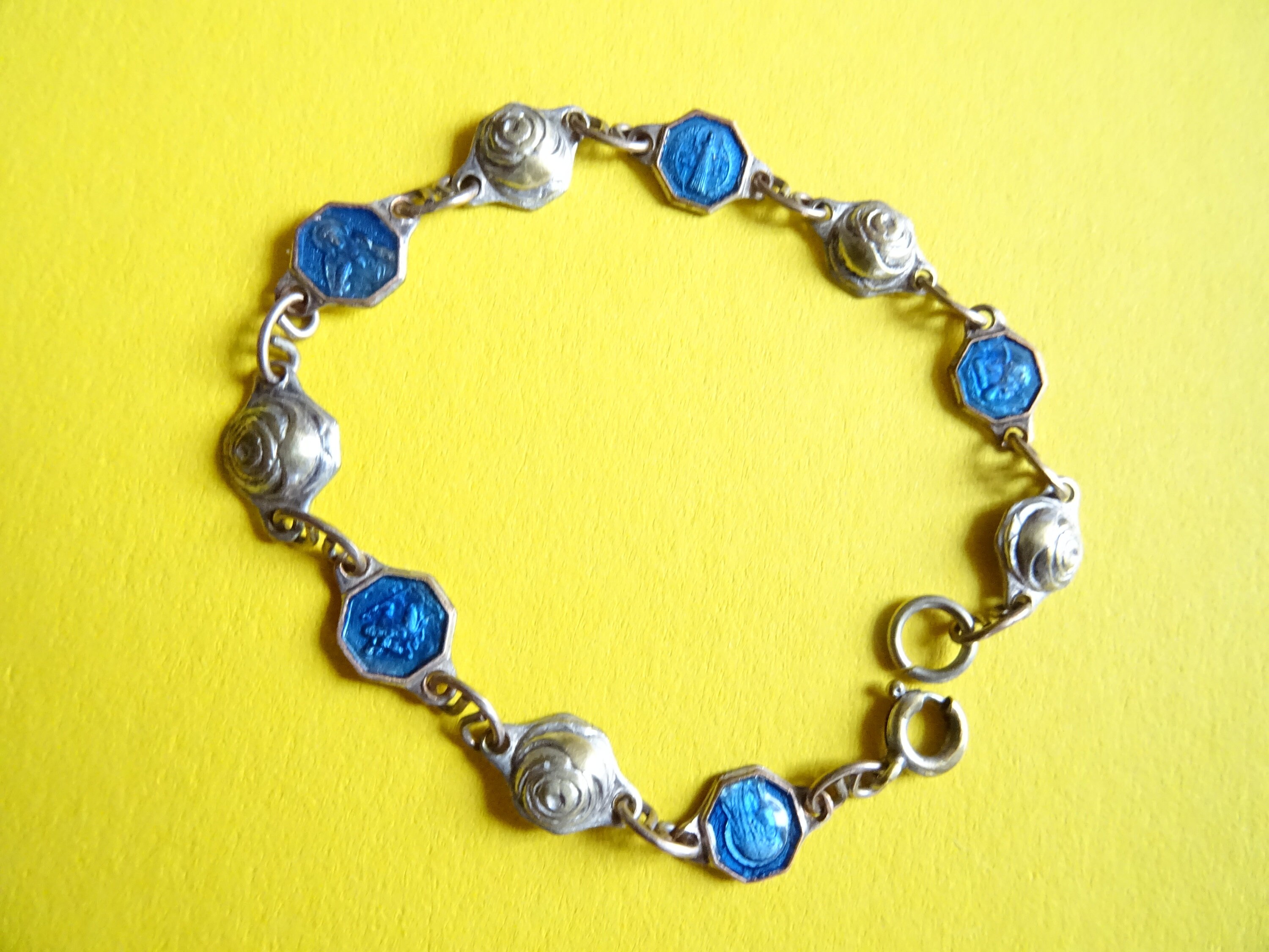 Mary Jesus Cherube & Roses Bracelet Antique Religious Français Médaille de Bijoux Holy Charms P 124