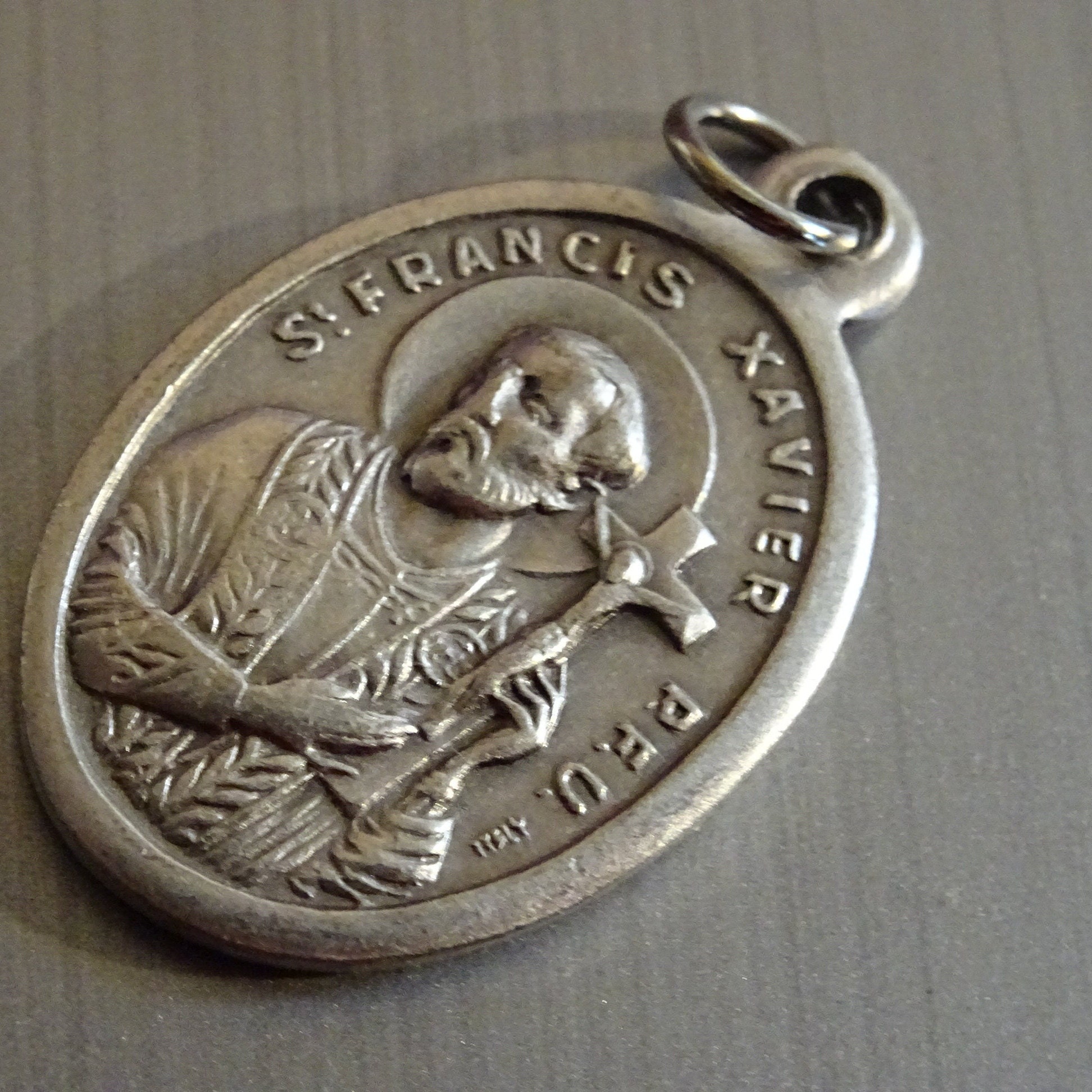 Saint François Xavier. Saint Patron Des Immigrants. Médaille Pendent Holy Charm Médaille Médaille