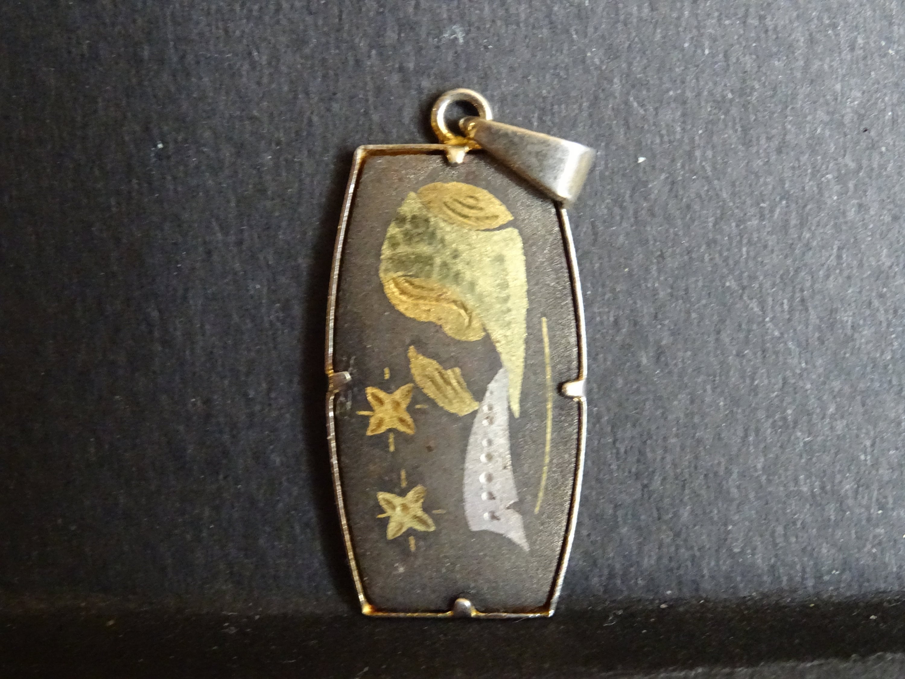 Grotte de Lourdes Lieu Des Apparitions La Vierge Marie Émail Médaillon Noir Pendent Medaille Holy Ch