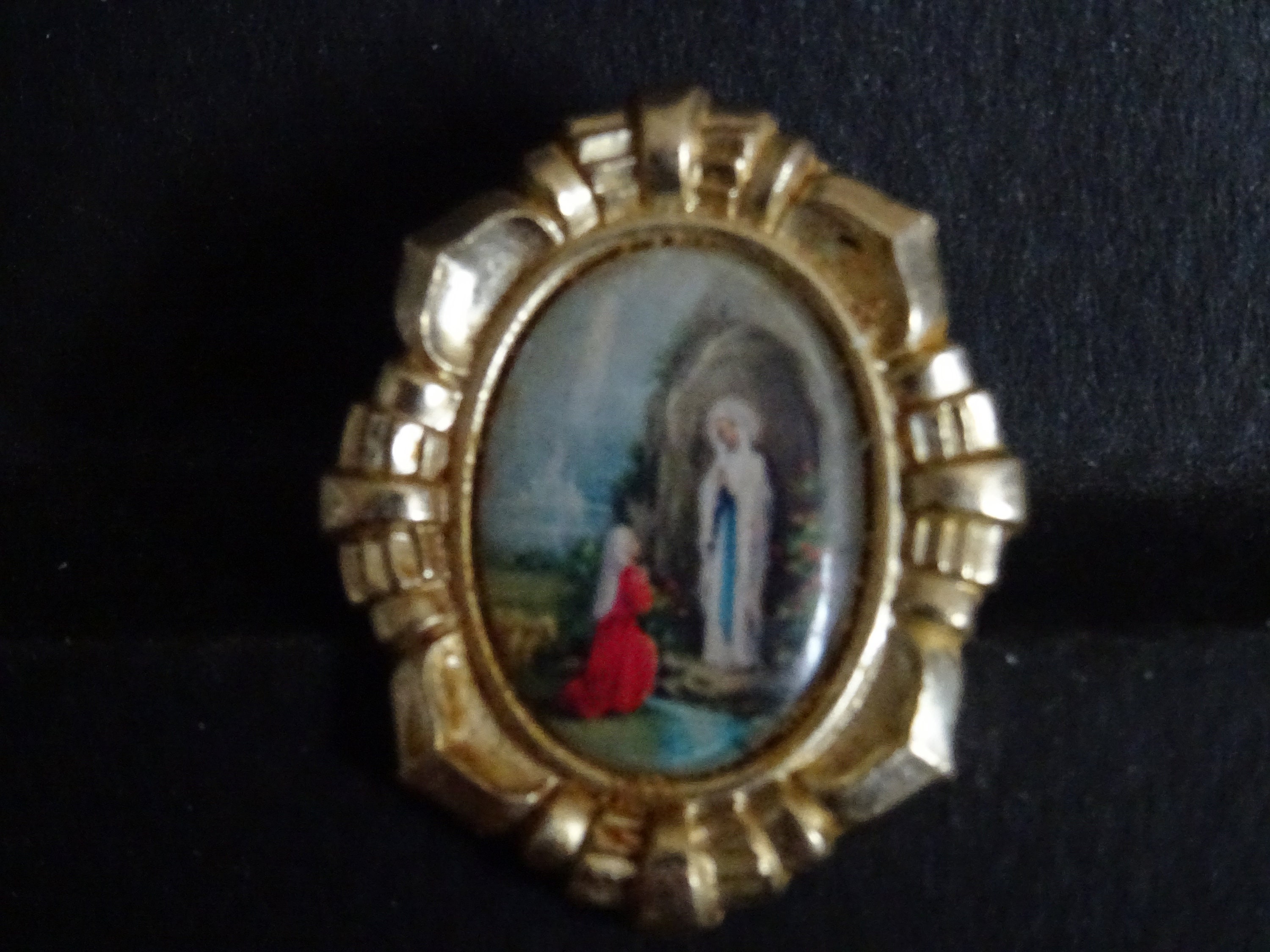 Grotte de Lourdes Lieu Des Apparitions La Vierge Marie Photo Broche Allemagne Catholique P 110