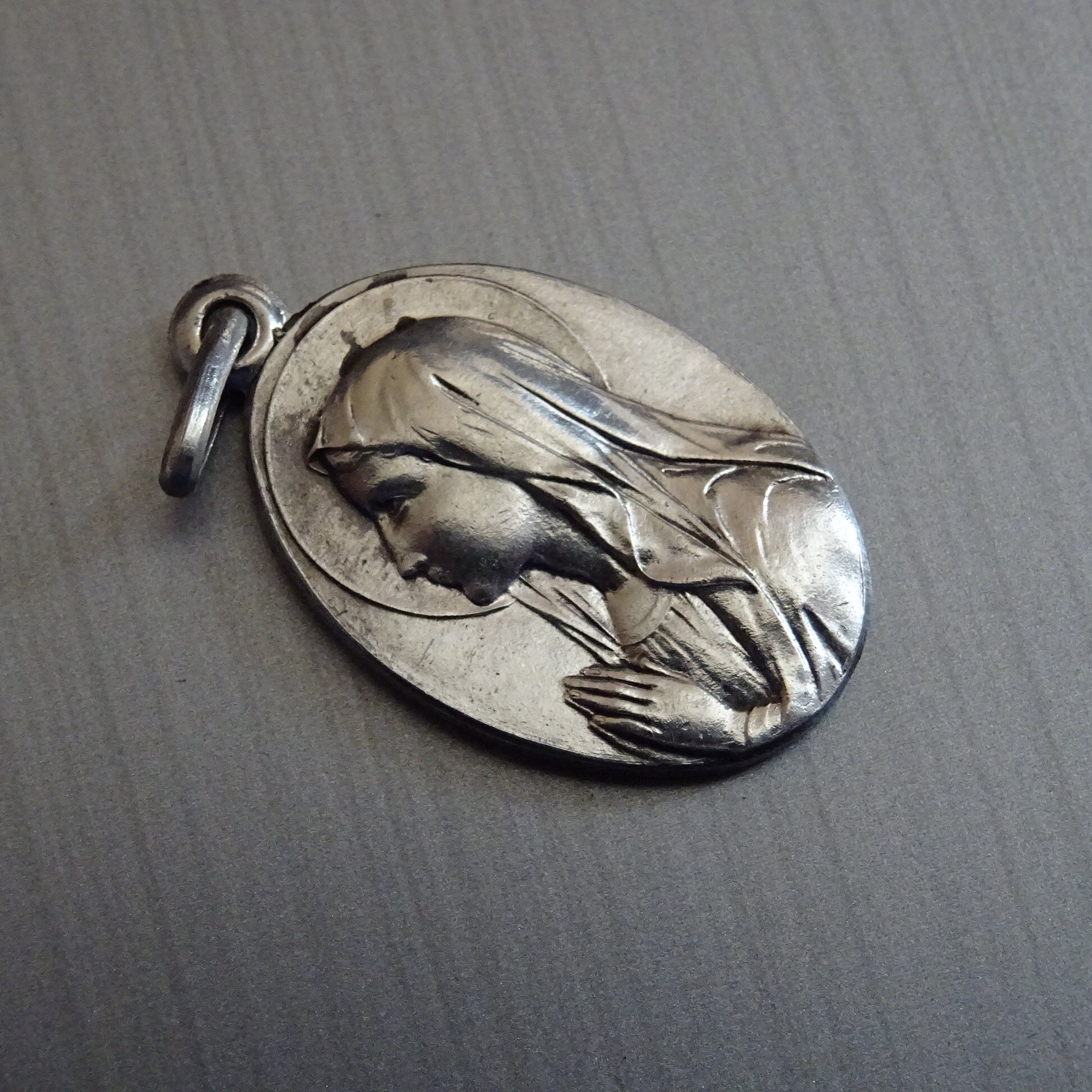 st Do Rosario Fatima. Pendentif Catholique Vintage Médaillon Saint Charme D 246