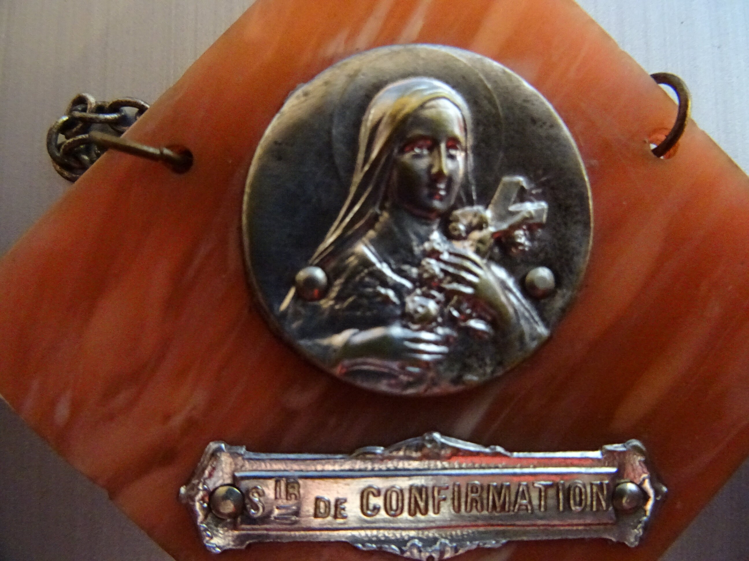 Sainte Thérène. Accrochage Mural. Autel. Plaque. Antique Religieux Français Saint Charme B 596