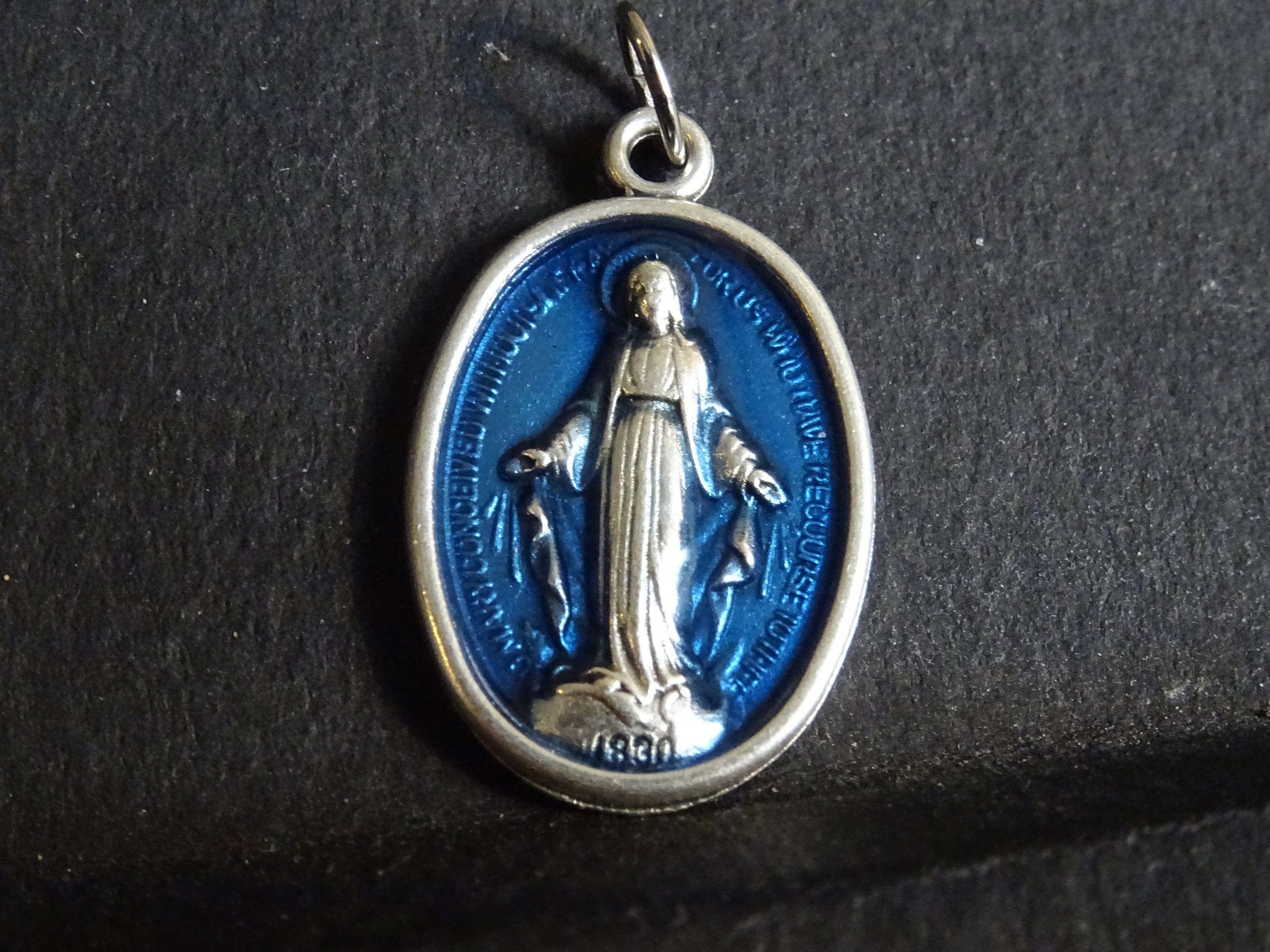Marie Dévotion Miraculeuse et Amour Du Monde. Médaillon Enamel Blue Silver Pendent Medaille Holy Cha