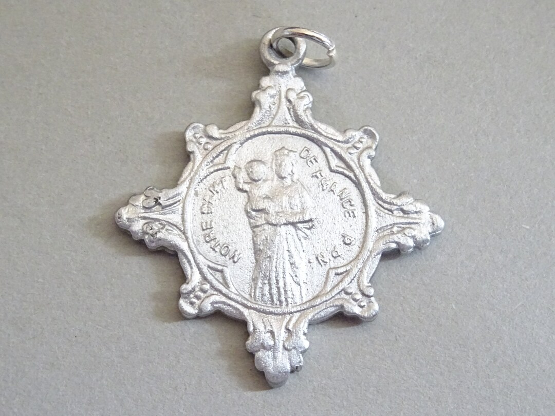 Vintage Notre Dame Du Puy Medal: Our Lady of France Holy Charm - Etsy