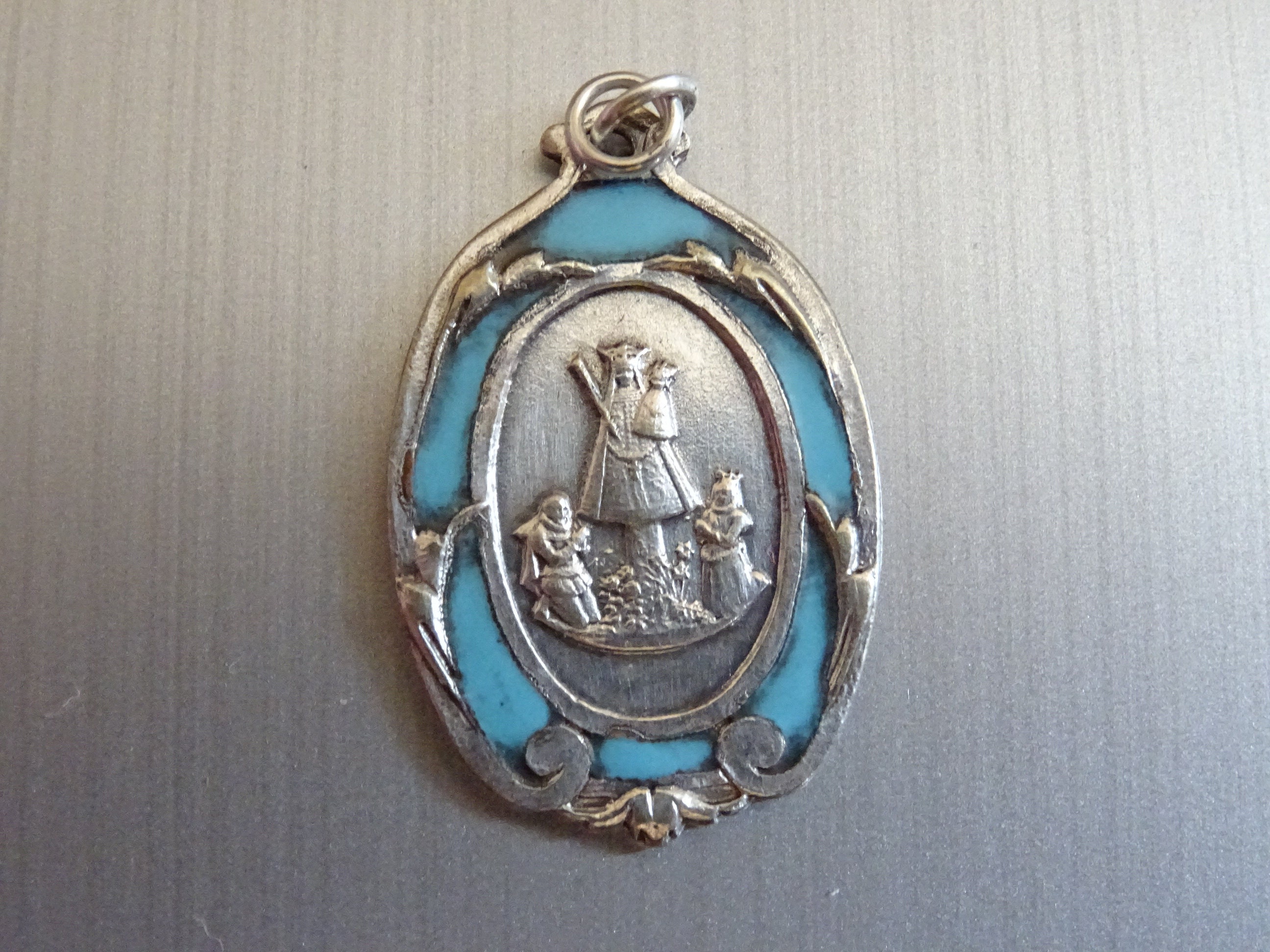 Souvenir Mantaigu . Bleu Émail, Médaillon Vintage Médaille Pendent Holy Charm D 307