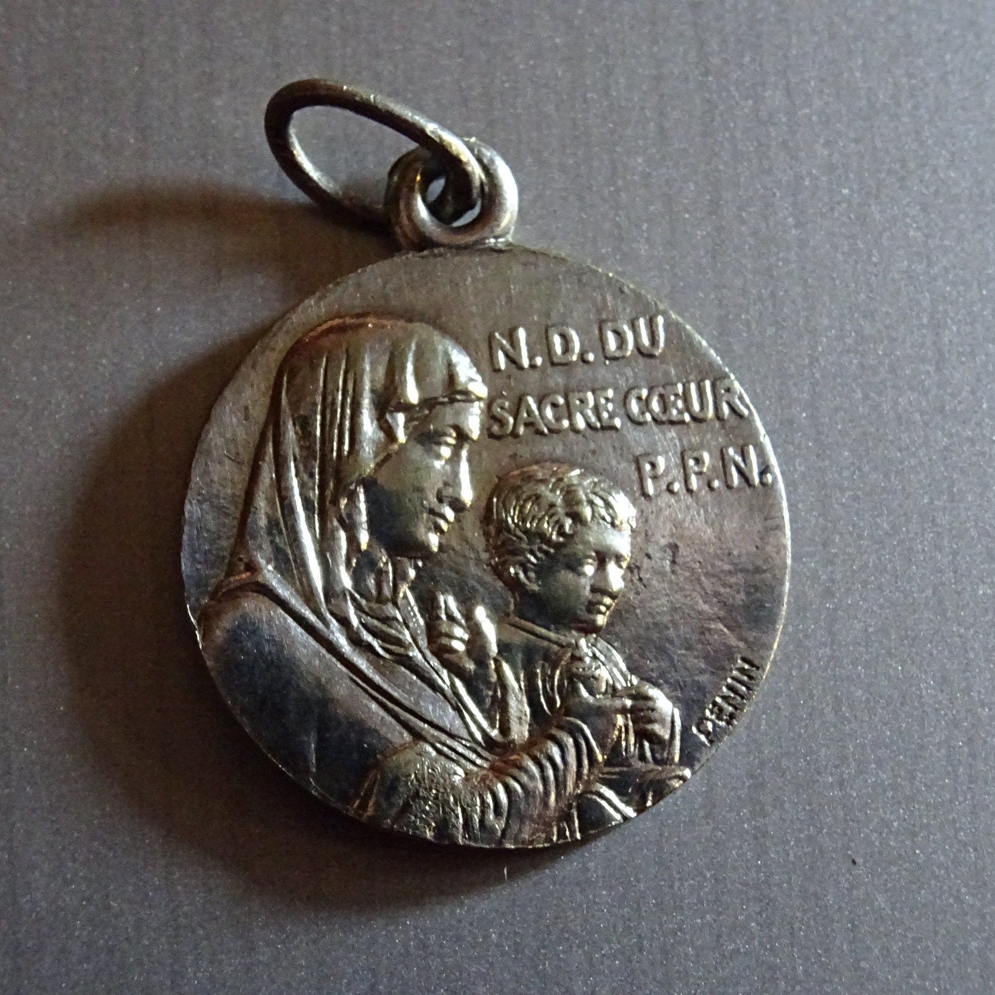Jésus Aime Toute L'humanité Marie Sacré-Cœur. Signé Penin. Français Millésime. Médaille Religieuse M