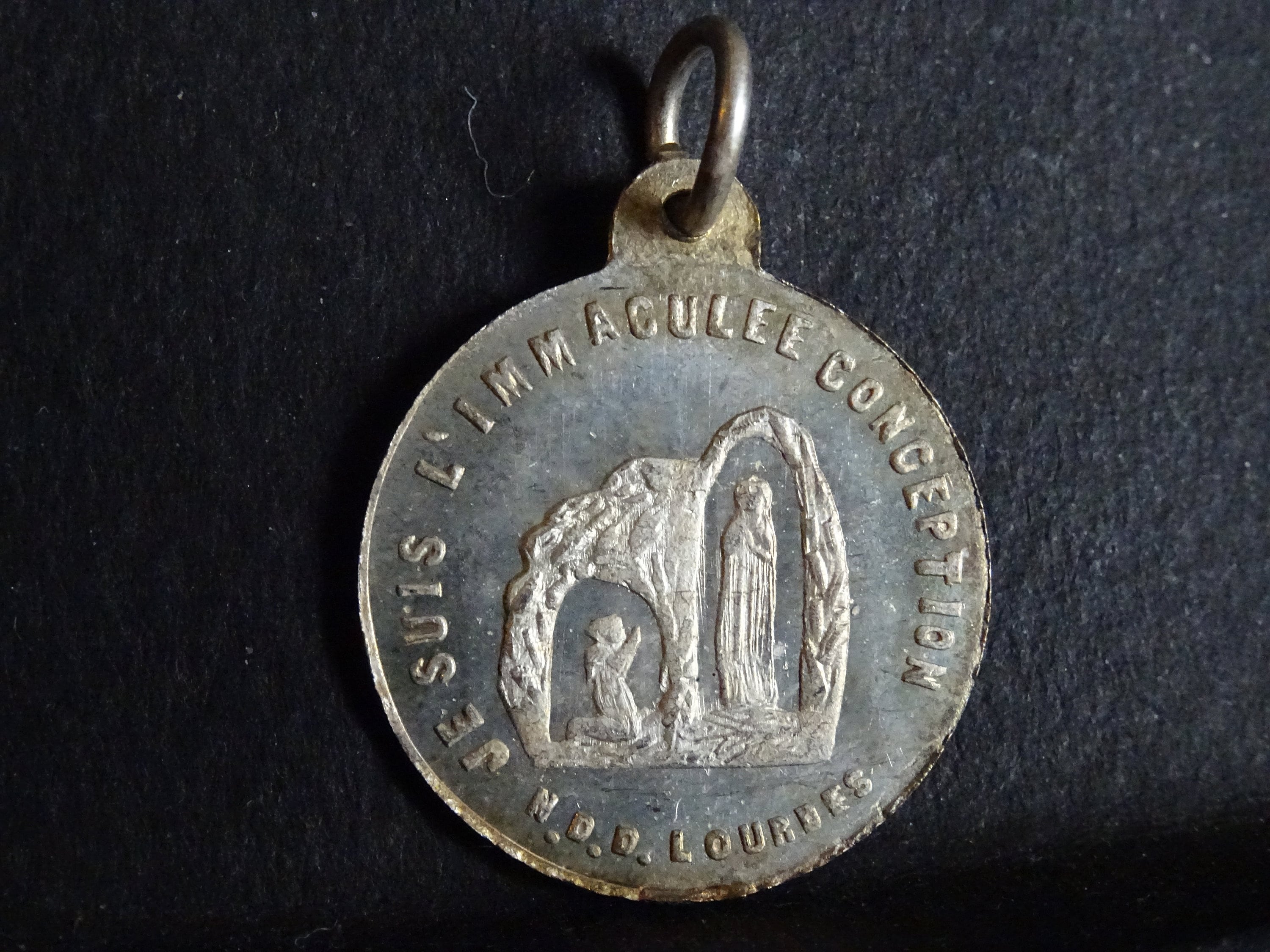 Immaculée Conception La Vierge Marie A Été Libre Du Péché Originel. Médaillon Pendent Medaille Holy