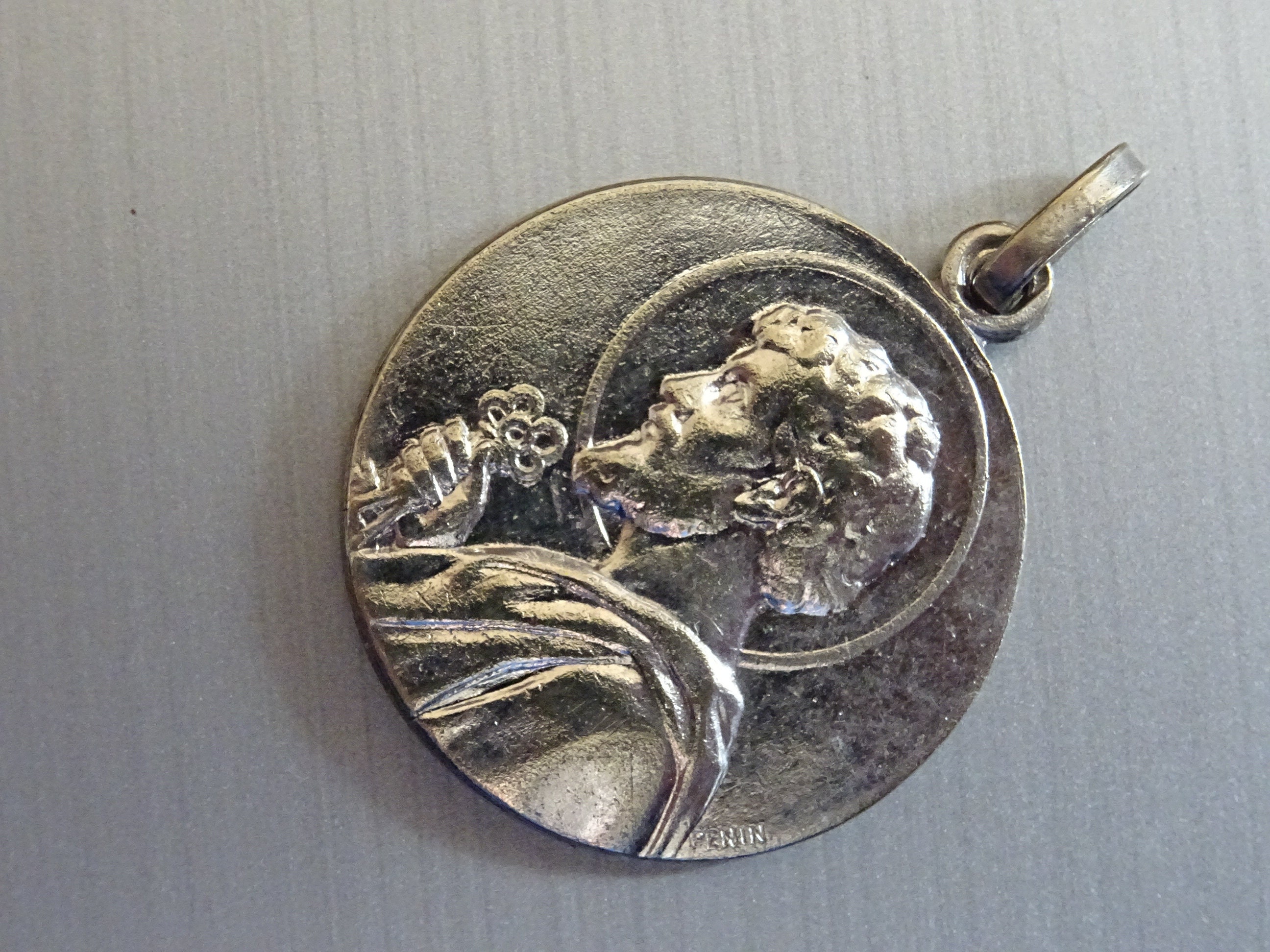 Pierre Tenant Les Clés Du Ciel. Puis Xi Pont Max . Médaille Médaillon Pendente Saint Charme D 267