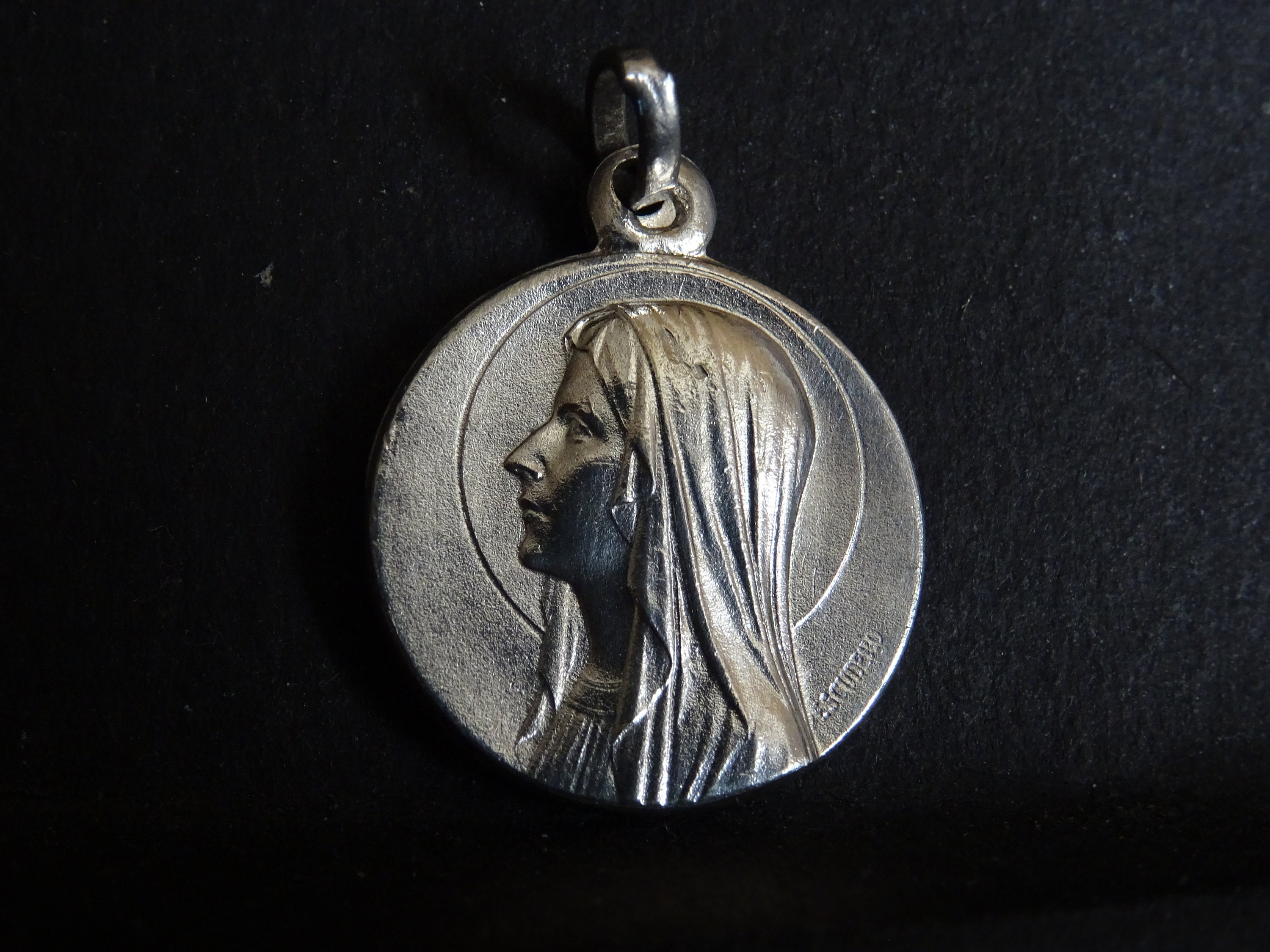 Notre-Dame de Lourdes Gravure Escudero Médaille d'argent Saint Charme Religieux Français Millésime