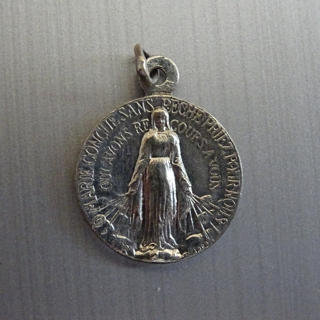 Miraculous Medal. Symbol of Devotion and Love. Small Old. Medallion