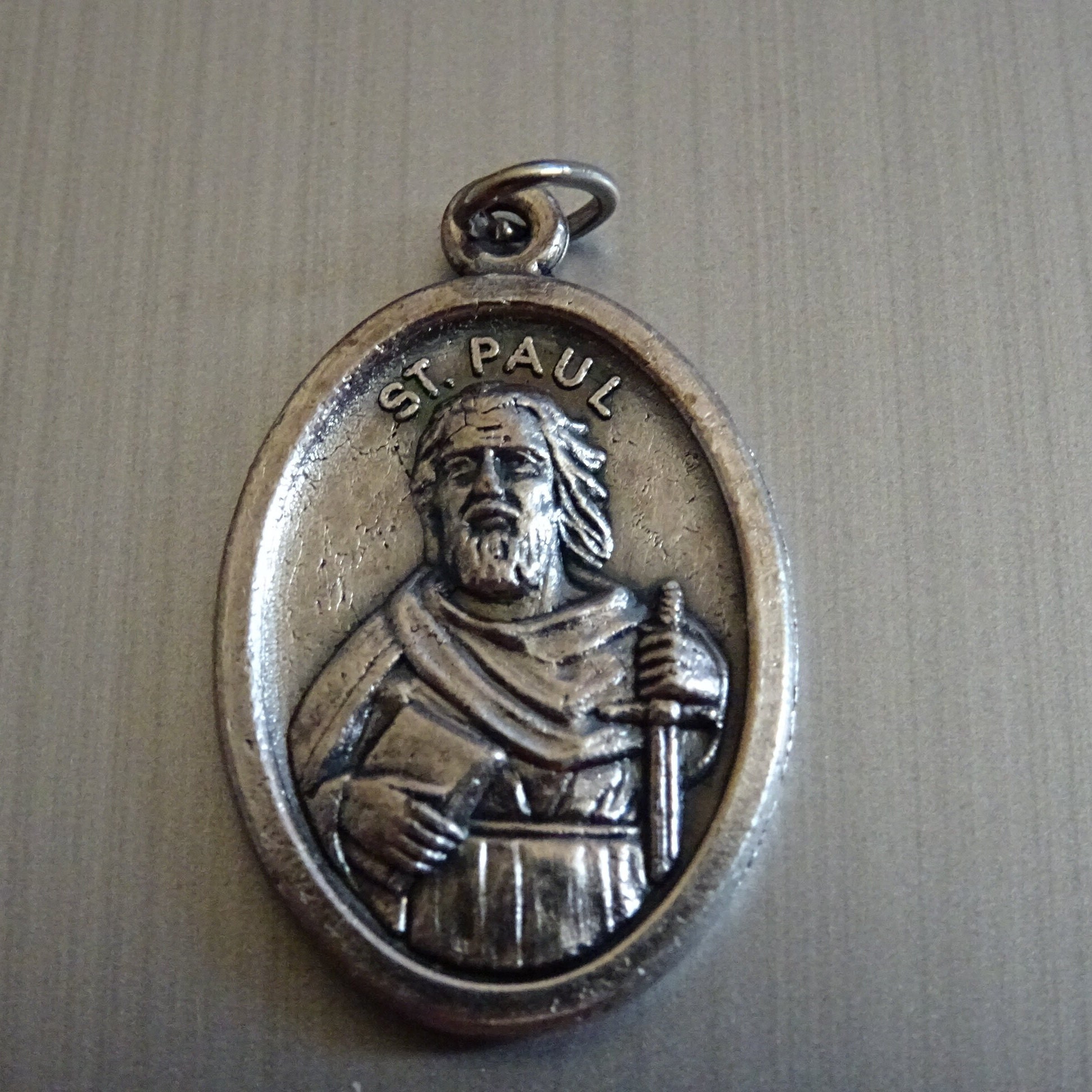 Saint Paul Est La Personne Plus Importante Après Jésus Dans L'histoire Du Christianisme. Médaille Mé