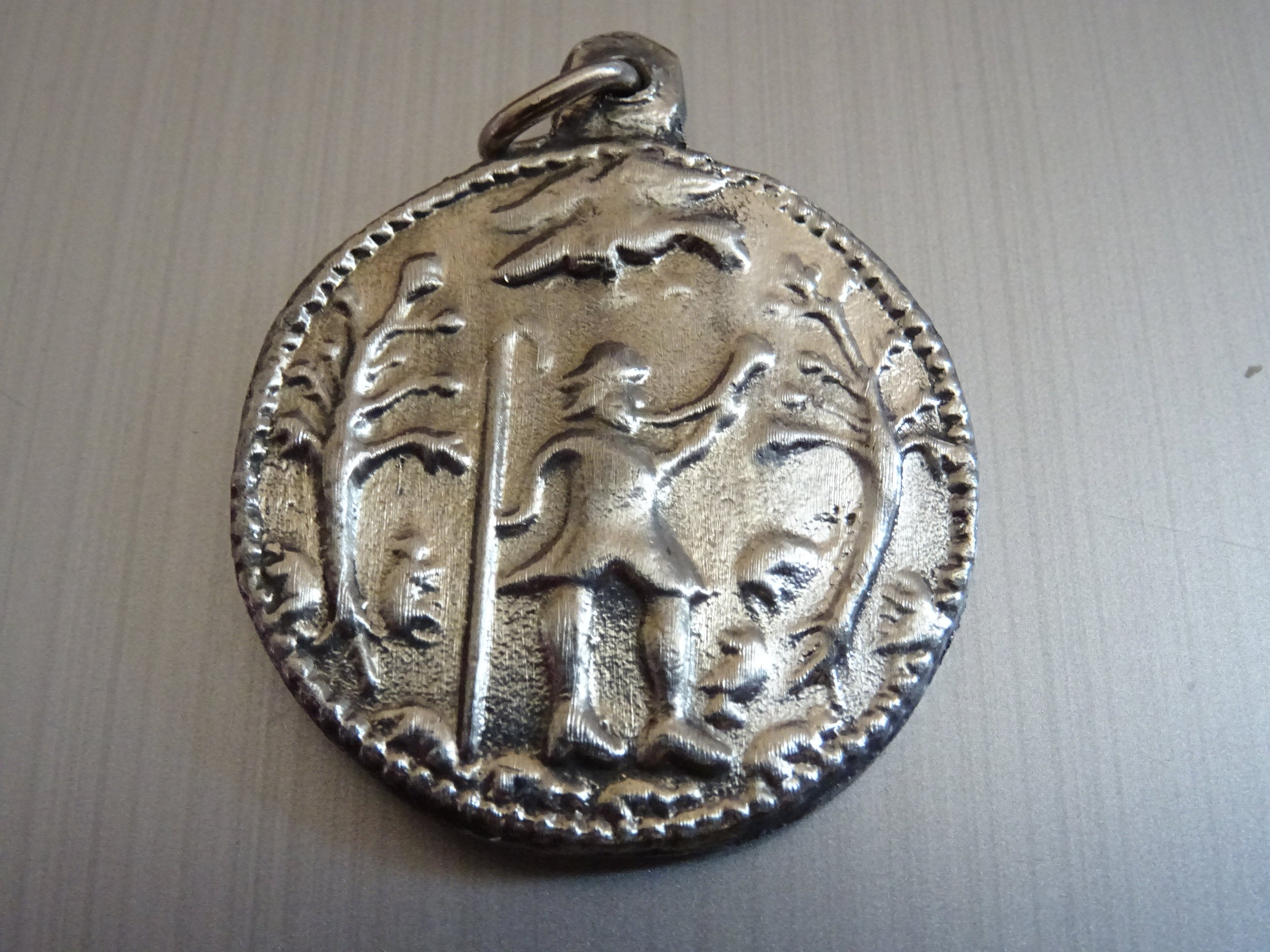 Saint Patron de Tous Les Animaux, Berger, Médaillon Vintage Médaille Pendent Saint Charme D 308