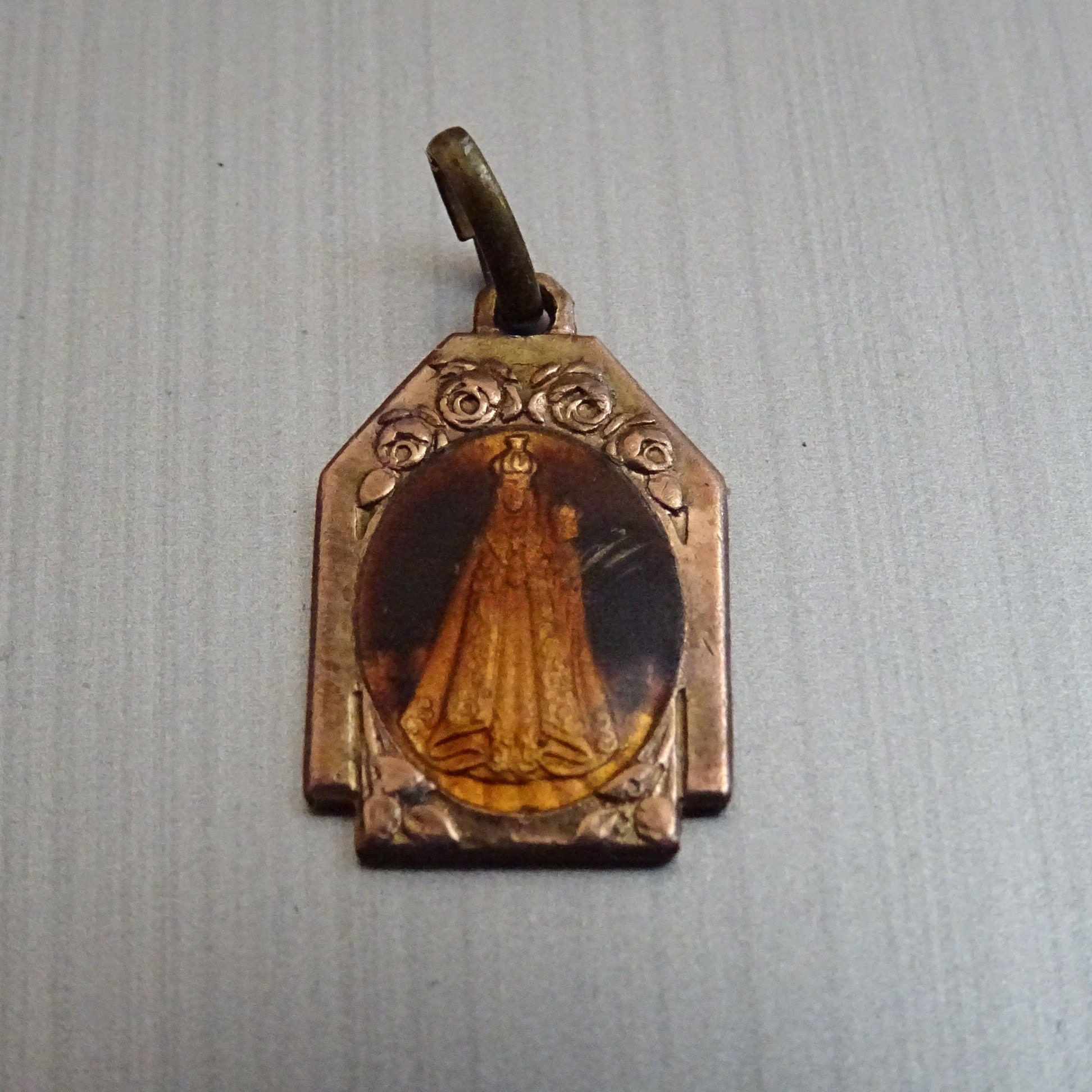 Notre-Dame de Fourvière, Émail/Médaille Religieuse Médaillon Pendentif Saint Charme D 338