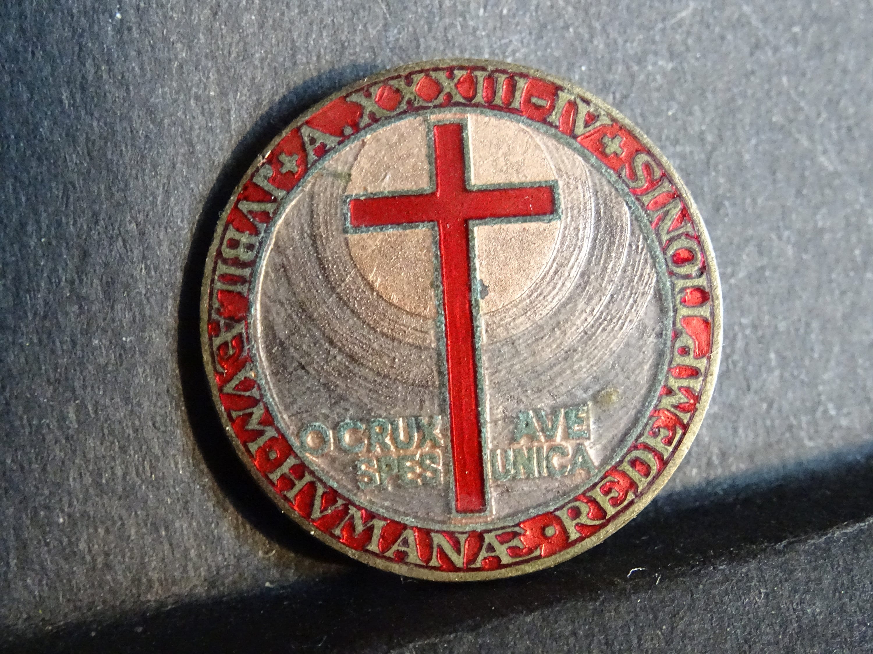 Émail Français Brooch Cross O Crux Ave Spes Unica