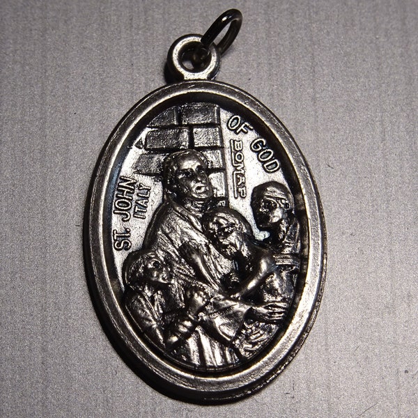 St. John of God. Patron Saint of Nurses, Heart Disease, medallion pendent Holy Charm BB 163